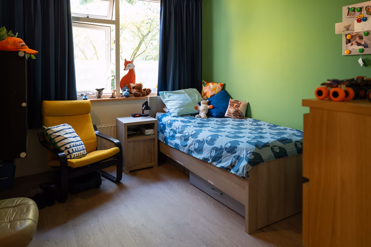 Ingerichte slaapkamer bij Duinrand 25